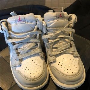 Nike Jordan 1 toddlers